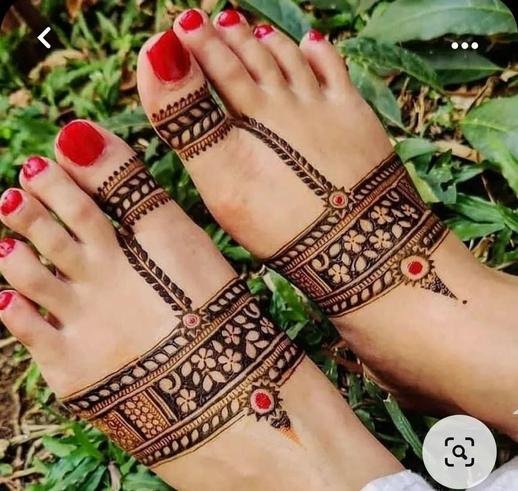 Chain Style Mehendi