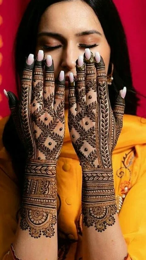 Indo-Arabic Mehendi Design