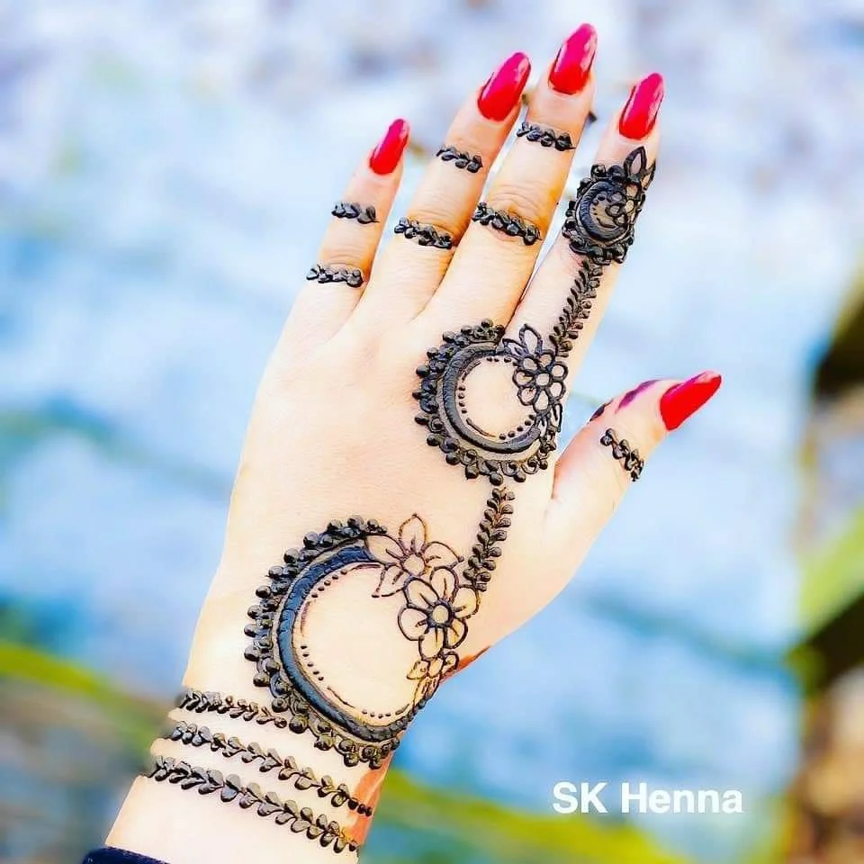 Bold Arabic Style