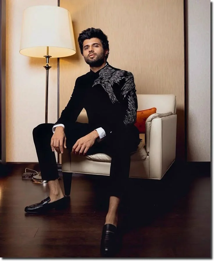 Elegant Three-Piece Reception Suit for Men